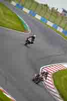 donington-no-limits-trackday;donington-park-photographs;donington-trackday-photographs;no-limits-trackdays;peter-wileman-photography;trackday-digital-images;trackday-photos